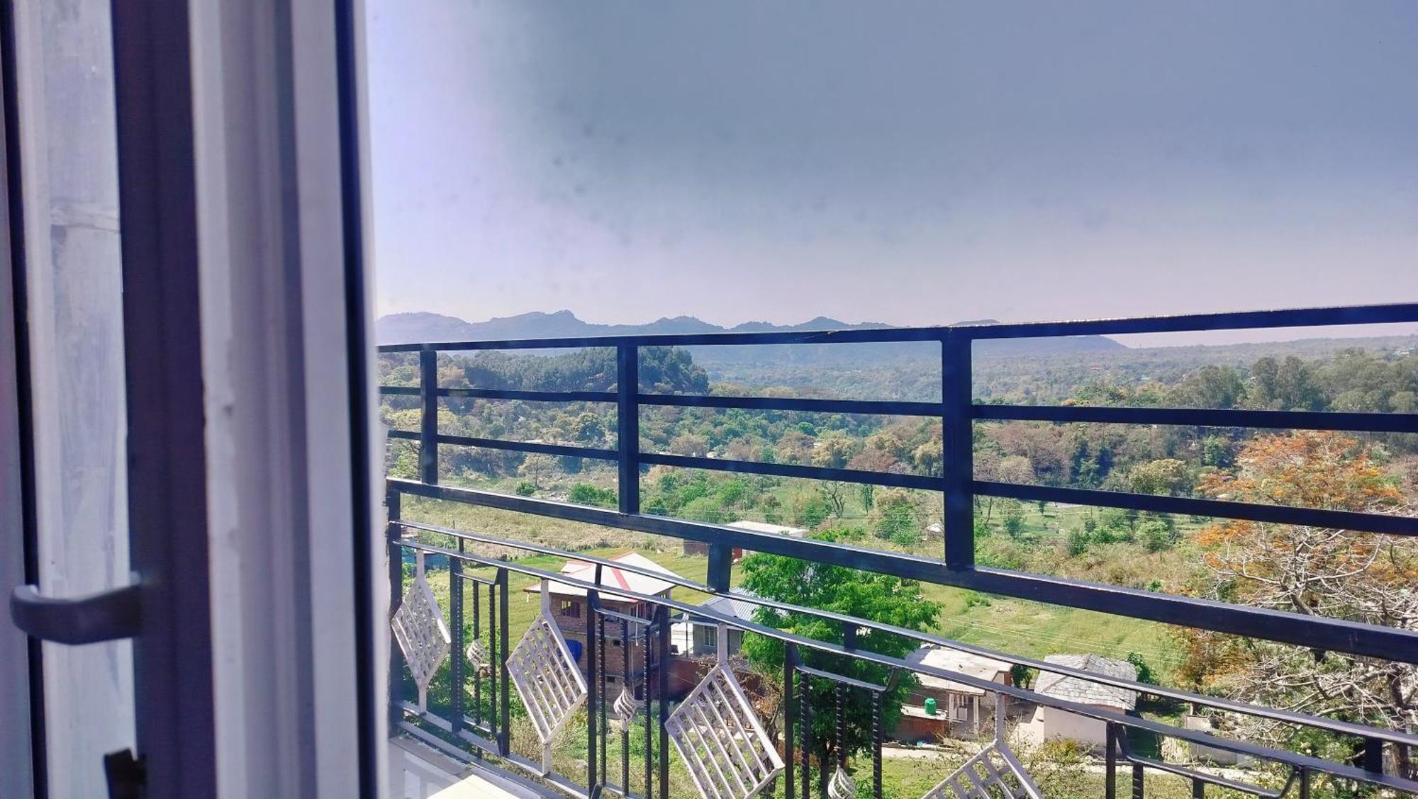 Hotel Binwa View Baijnāth المظهر الخارجي الصورة